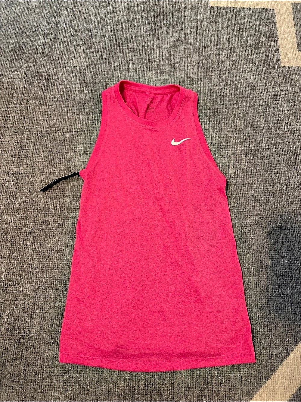 NET Nike The Nike Tee Dri-FIT Tank Top Pink -XS